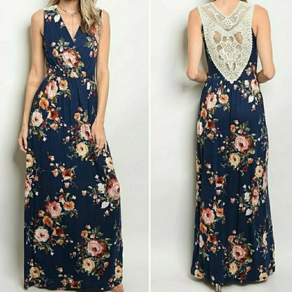 October Love Dresses & Skirts - BNWT Navy floral maxi dress October Love Dresses & Skirts - BNWT Navy floral maxi dress